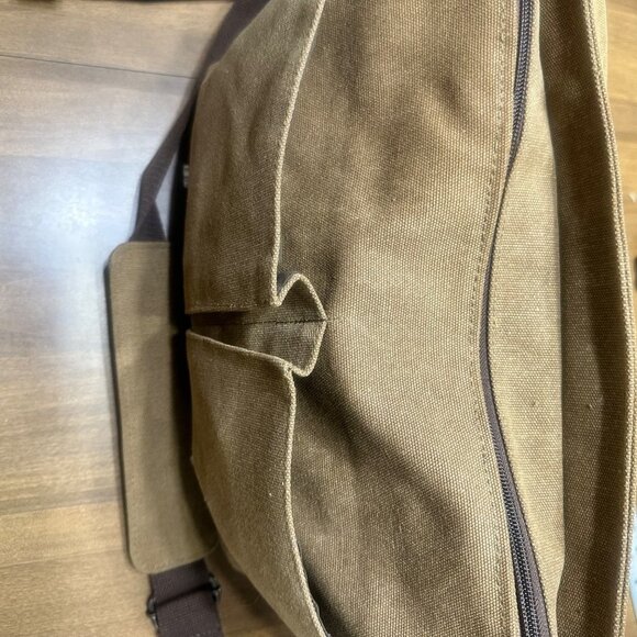 Old School Styled Traditional Waxed Canvas Messenger Bag Adjustable Strap NWT - Picture 11 of 13